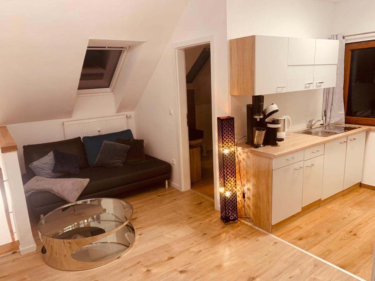 Felix Living 3, Modern & Cozy 2 Zimmer Wohnung, Netflix, Parkplatz Salzweg Kültér fotó